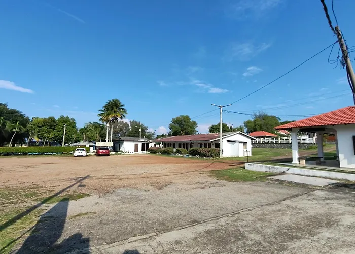 Green Town Hotels And Resorts Port Dickson